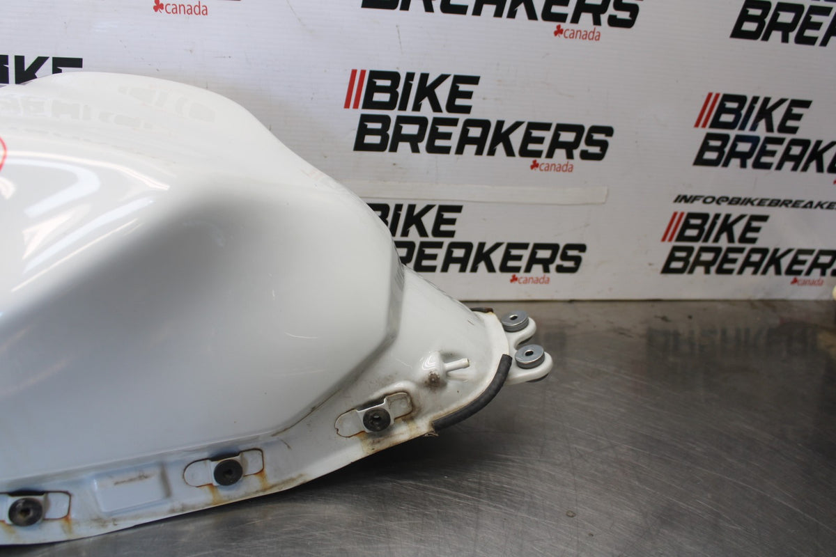 23 KAWASAKI NINJA 650 EX650 GAS TANK FUEL CELL PETROL RESERVOIR BB920