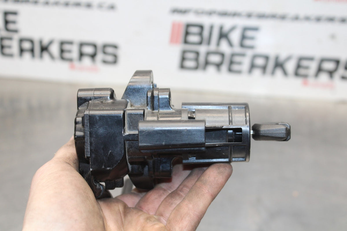 11-15 KAWASAKI NINJA ZX10R IGNITION LOCK W KEY BB840