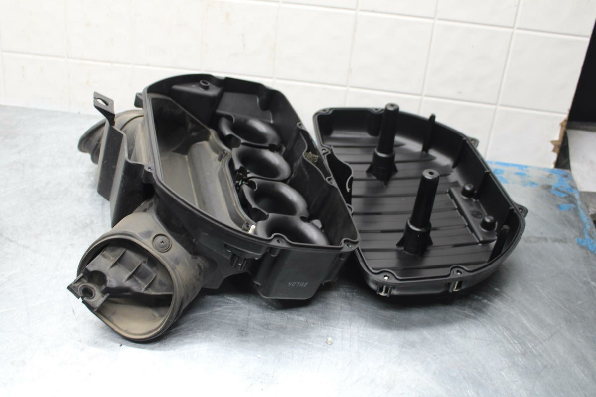 11-17 SUZUKI GSXR600 AIRBOX AIR INTAKE FILTER BOX BB417 #B