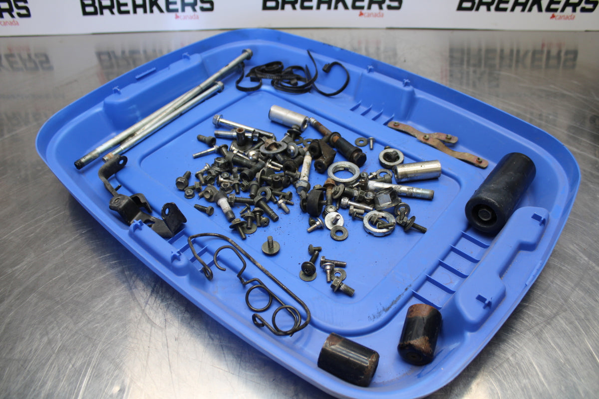 00 SUZUKI SV650 MOUNTING BOLTS HARDWARE MOTOR SCREWS BB156