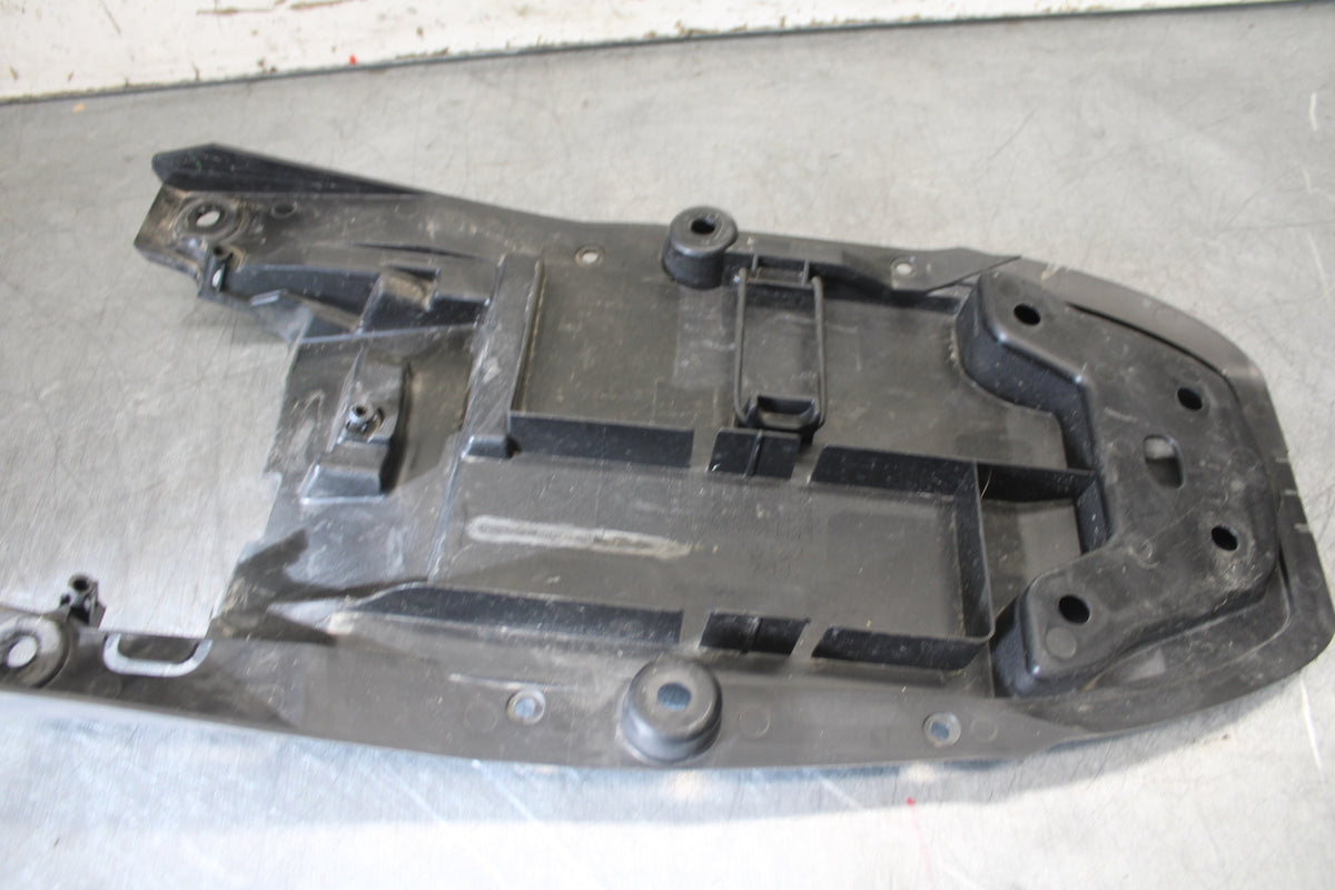 17-24 SUZUKI SV650 REAR BACK TAIL UNDERTAIL FAIRING COWL FENDER BB706