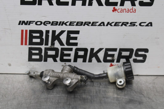 08-16 YAMAHA YZF R6 REAR BACK BRAKE MASTER CYLINDER W RESERVOIR BB798