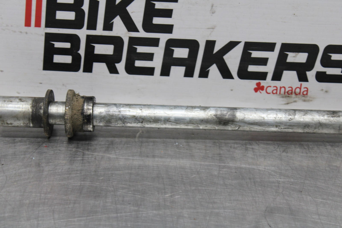 88-00 HONDA GOLDWING 1500 REAR AXLE BACK WHEEL RIM PIVOT BOLT AXEL BB883