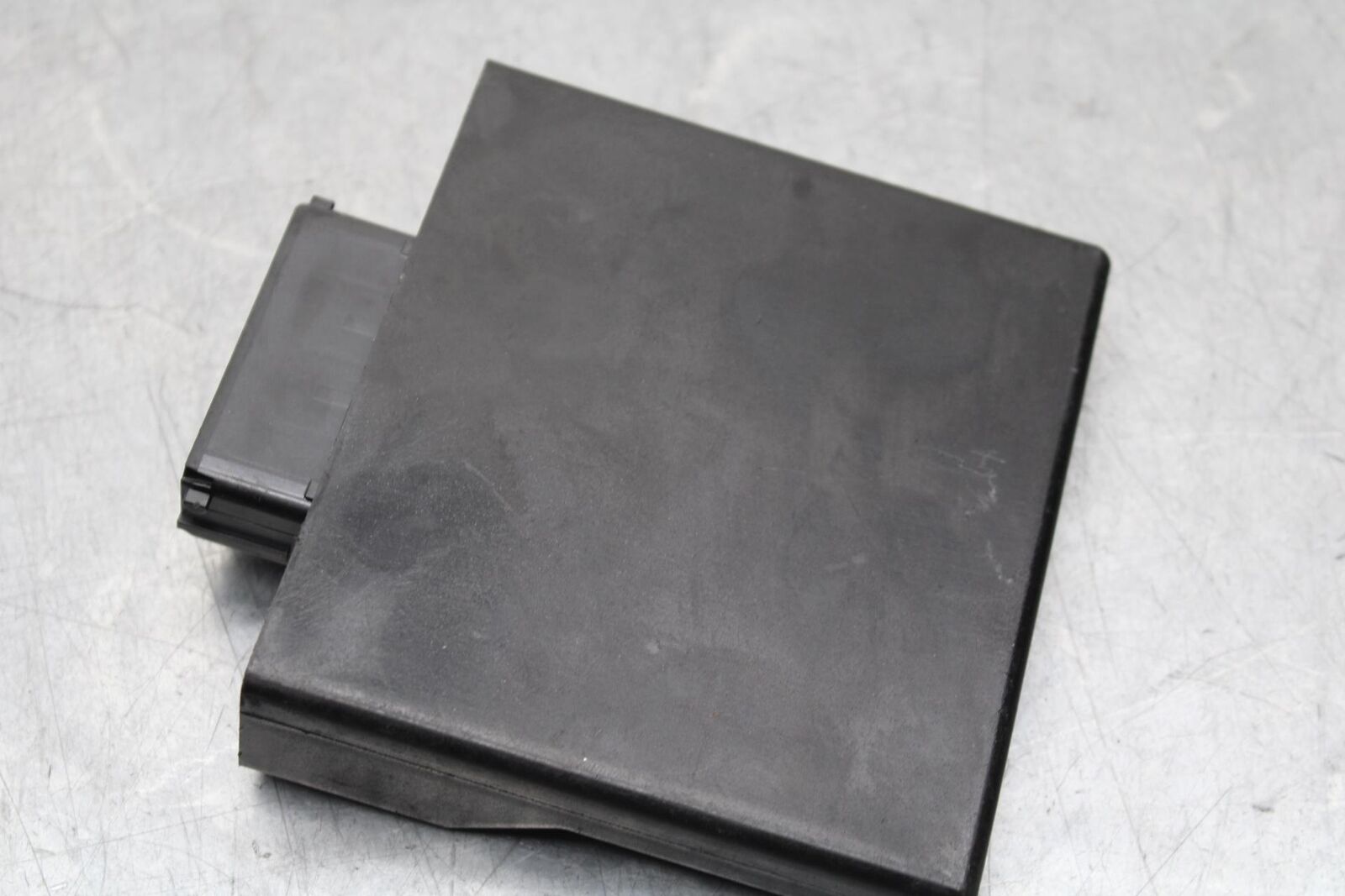 22-23 YAMAHA YZF R7 ECU COMPUTER CONTROLLER UNIT BLACK BOX CDI  BB583