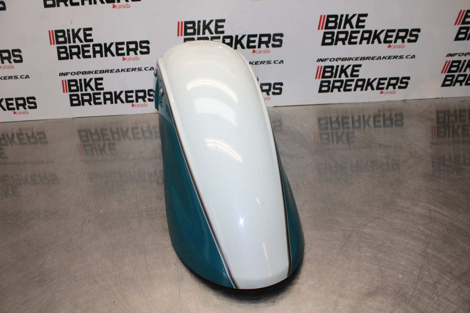 08 KAWASAKI VULCAN 900 FRONT WHEEL FENDER BB184