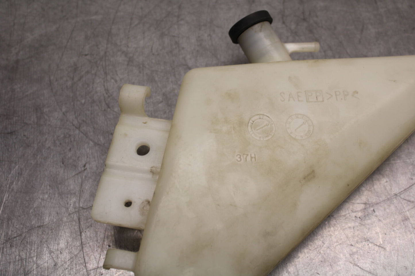 08-10 SUZUKI GSXR750 COOLANT WATER TANK RESERVOIR BOTTLE BB113