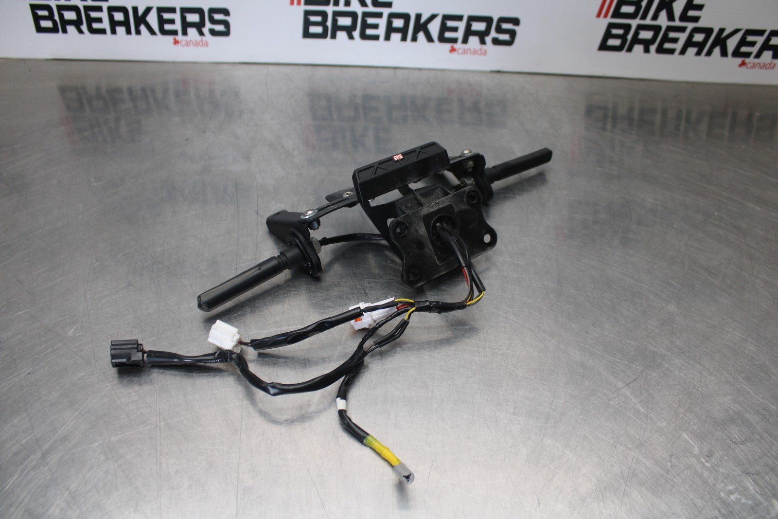 23-24 YAMAHA MT-07 YOSHIMURA FENDER ELIMINATOR LICENSE PLATE BRACKET BB194