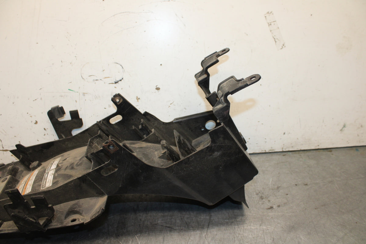 09-15 YAMAHA FZ6R REAR UNDERTAIL BATTERY TRAY PLASTIC 20S-21611-00-00  BB719