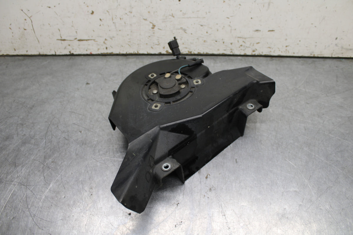 19-22 KAWASAKI Z400 ENGINE RADIATOR COOLING FAN BB738