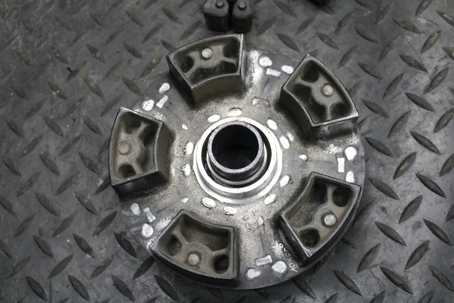 08-09 SUZUKI GSXR600 REAR HUB W SHOCK DAMPERS CUSH ABSORBERS BB204