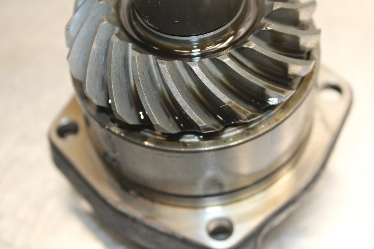 2006 Suzuki Boulevard C90 OUTPUT DRIVE GEAR BB849