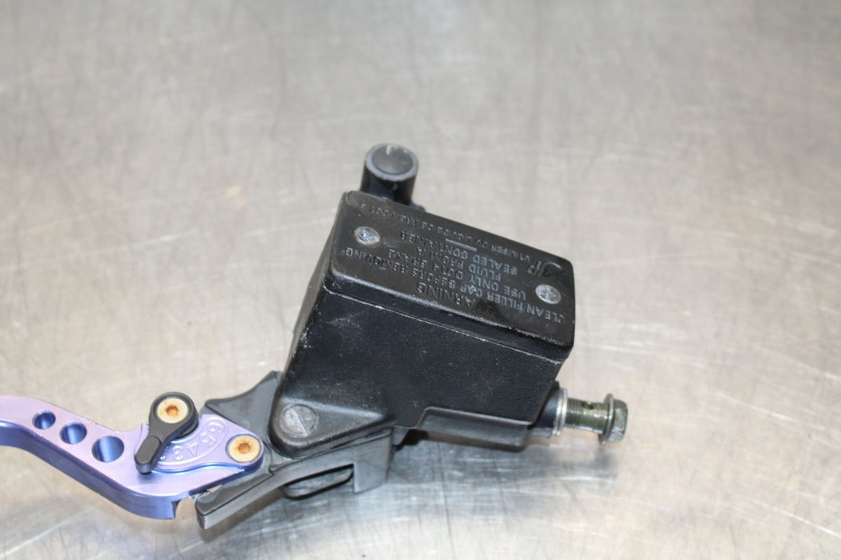 04-09 SUZUKI GS500F FRONT BRAKE MASTER CYLINDER w/ LEVER BB165