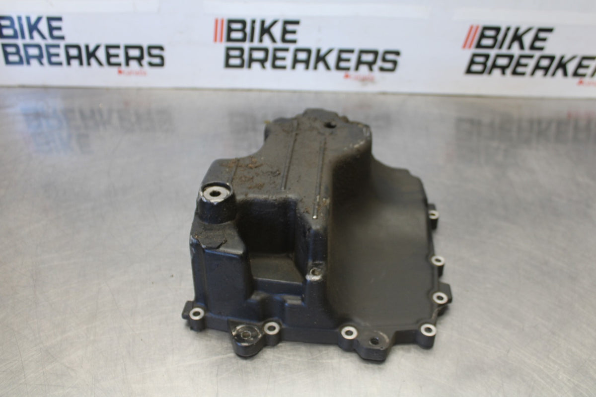 15 TRIUMPH TIGER 800 ENGINE MOTOR BOTTOM OIL PAN COVER BB873