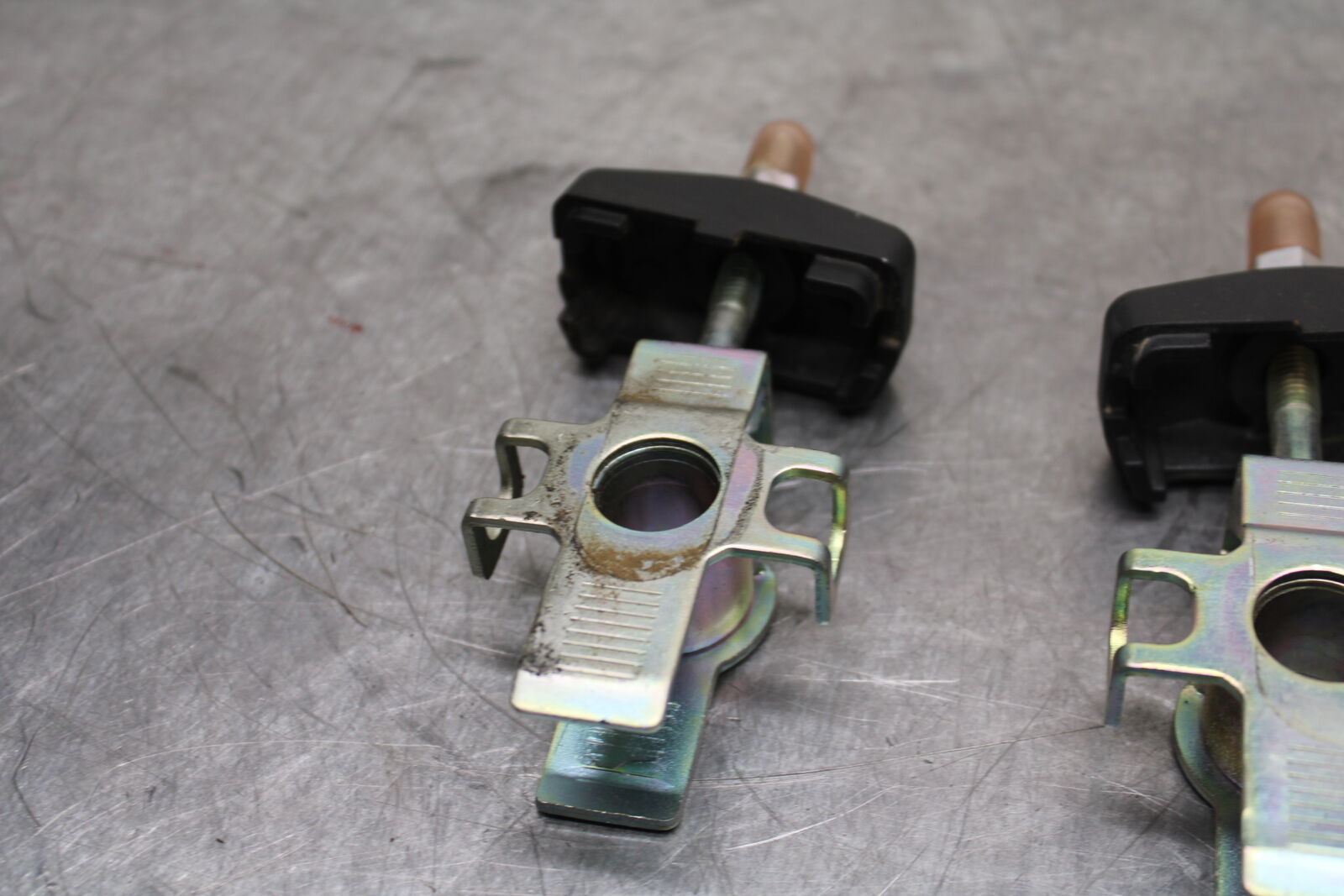 19-24 YAMAHA R3 SWINGARM CHAIN TENSIONER ADJUSTMENT BRACKETS  BB736