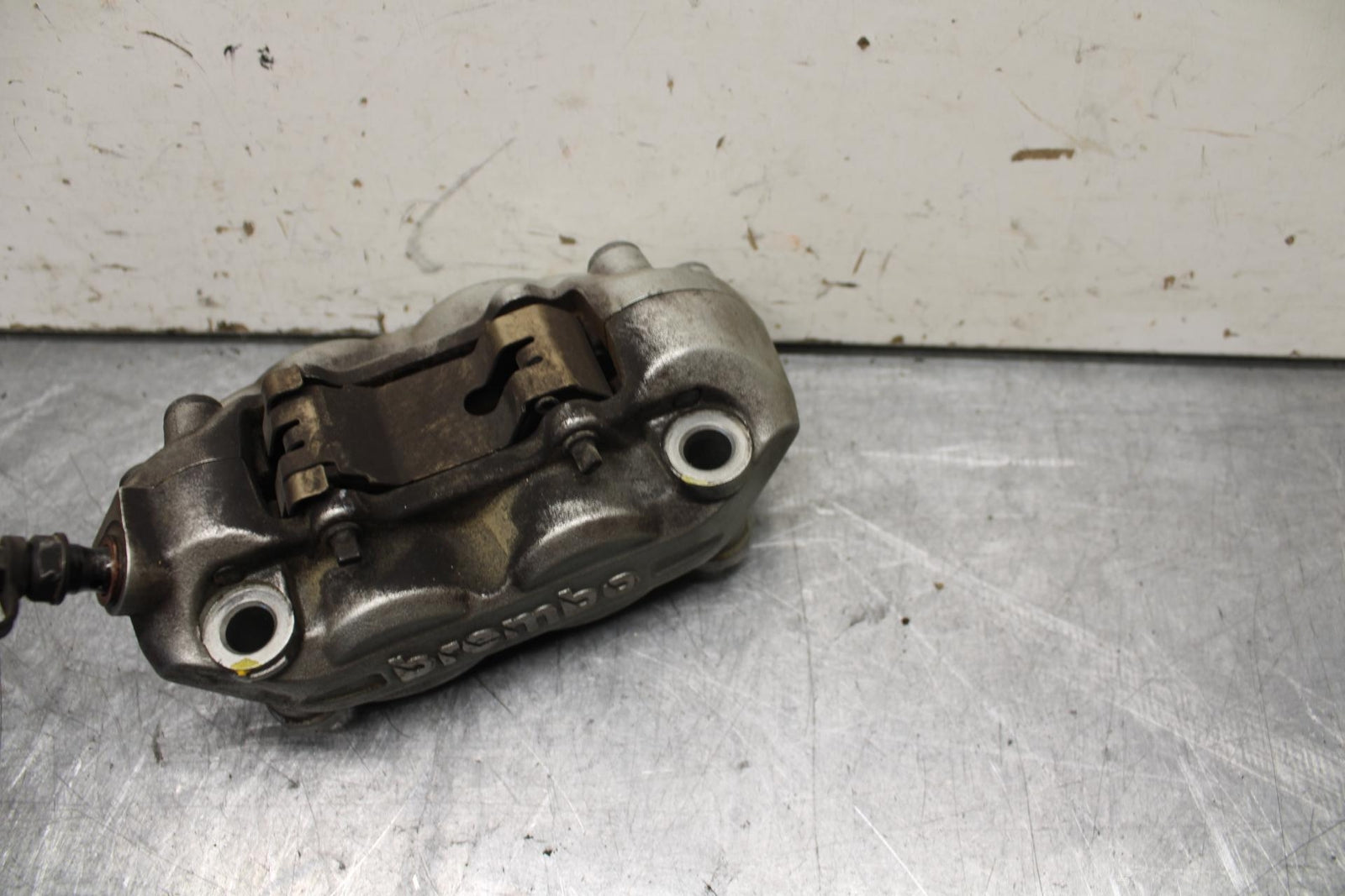 16-18 KTM 690 DUKE  FRONT BRAKE CALIPER BB631