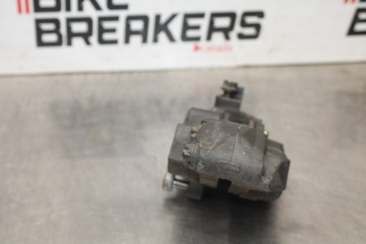 98-05 HONDA SUPER HAWK 1000 VTR1000F RIGHT LEFT FRONT BRAKE CALIPER SET BB924