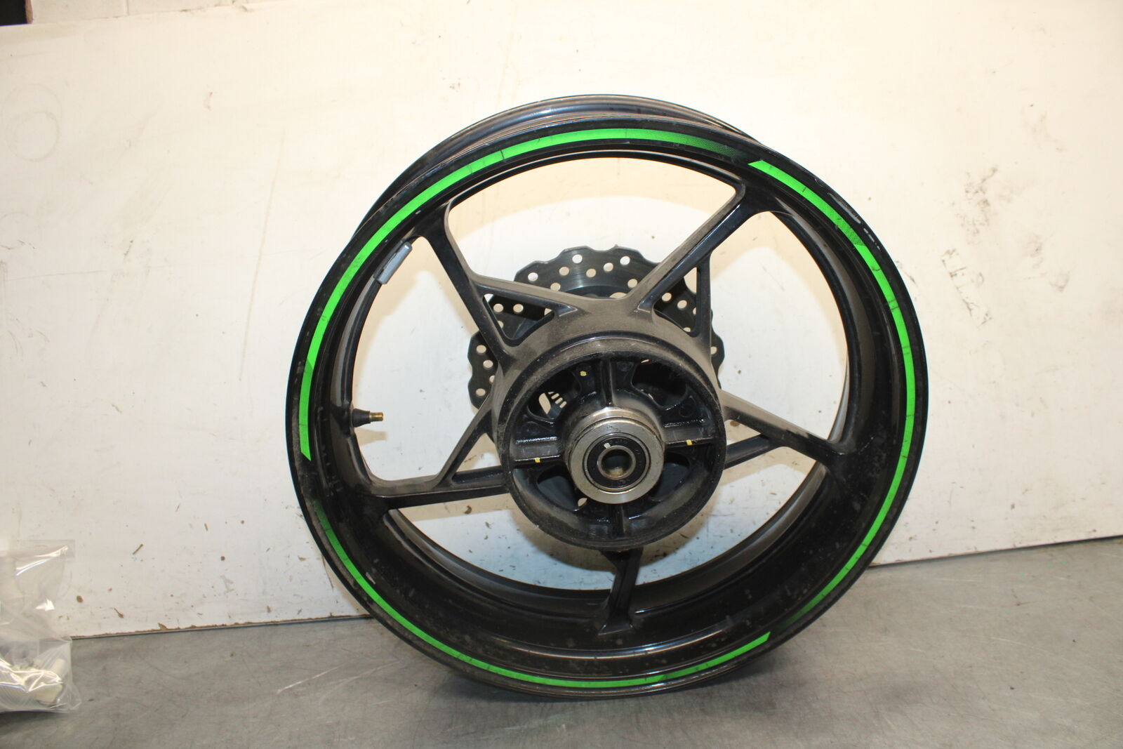 17-20 KAWASAKI NINJA 650 REAR WHEEL BACK RIM BB364
