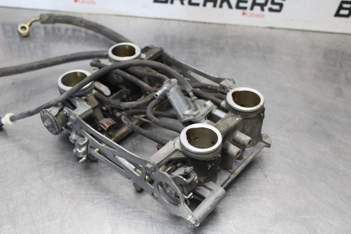 06-07 HONDA INTERCEPTOR 800 VFR800 MAIN FUEL INJECTORS / THROTTLE BODIES BB917