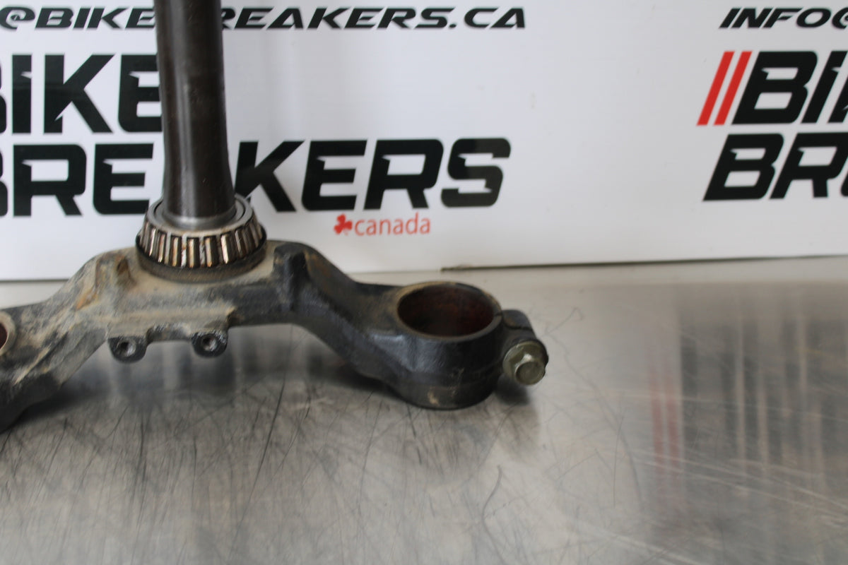 96-07 YAMAHA YZF600R FRONT FORKS CLAMP LOWER TRIPLE TREE STEM BB158