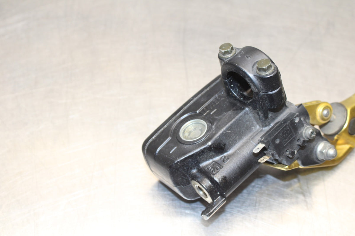 01-06 HONDA CBR600F4I FRONT BRAKE MASTER CYLINDER w/ LEVER BB778