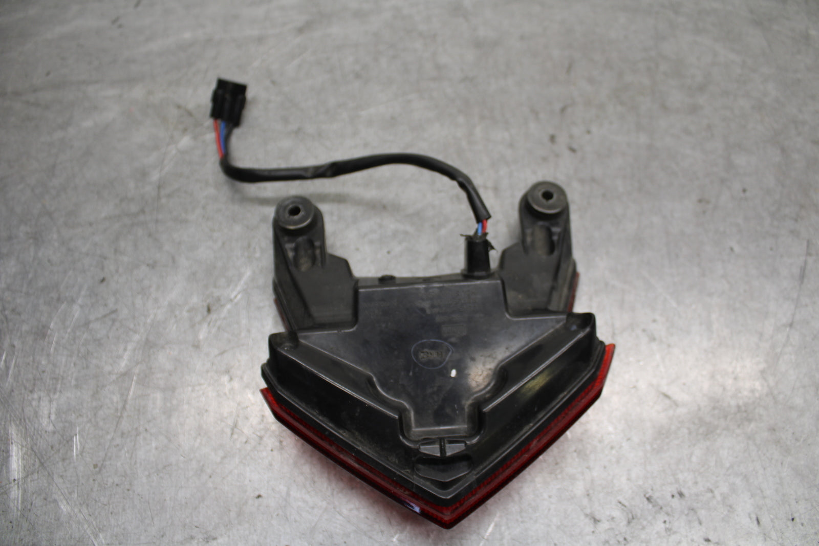 13-18 KAWASAKI NINJA ZX6R REAR TAIL TAILLIGHT BACK BRAKE LIGHT 23025-0345 BB666