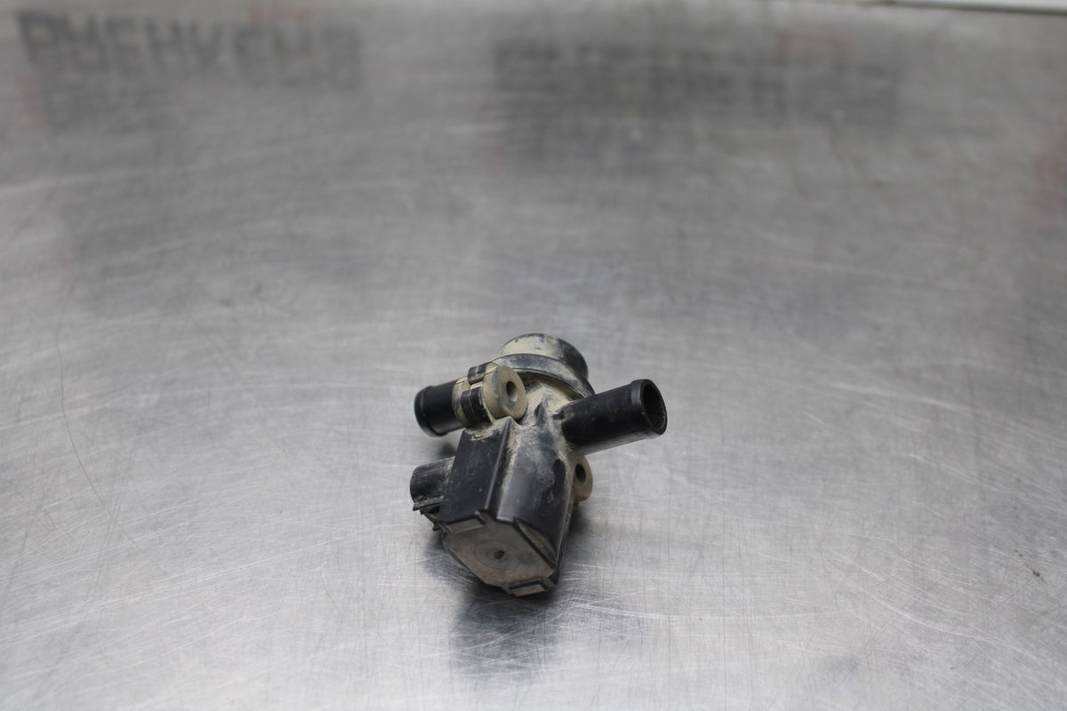 15 TRIUMPH TIGER 800 AIR VALVE SOLENOID TOP ENGINE SWITCH SENSOR BB873