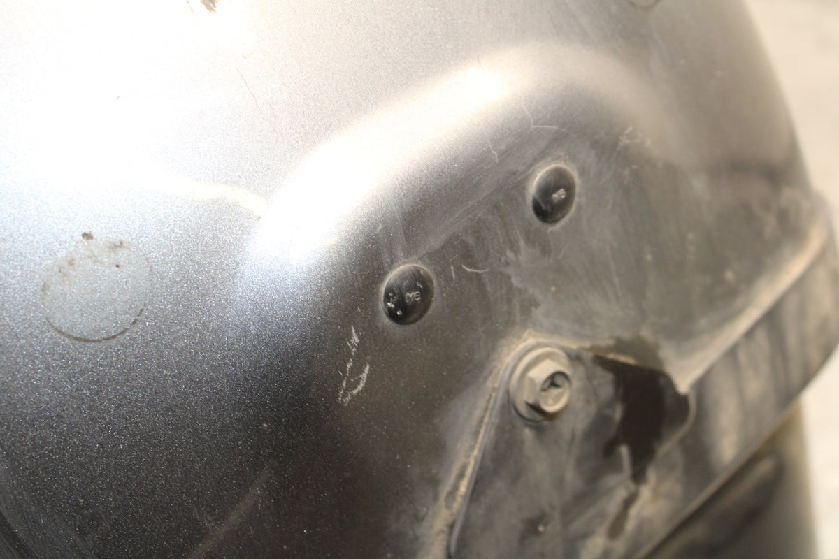 05-09 SUZUKI BOULEVARD C90 REAR BACK WHEEL FENDER MUD GUARD BB692