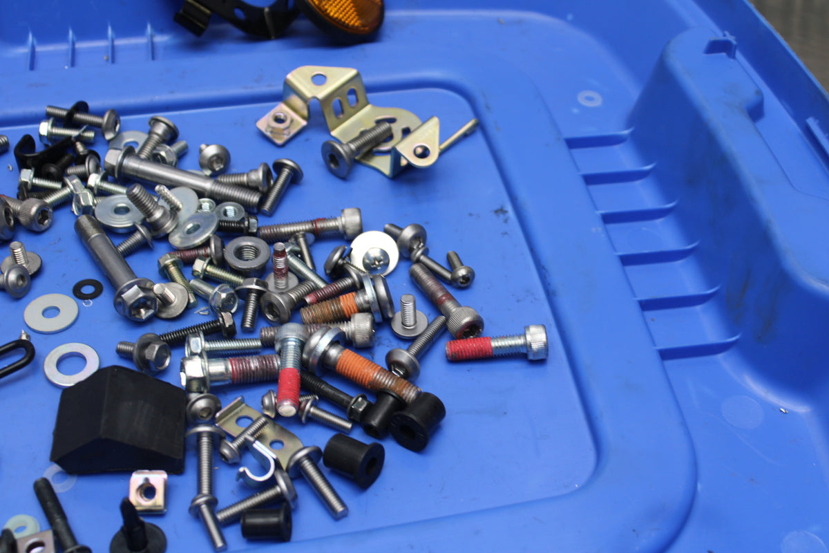 23-24 KAWASAKI NINJA ZX14R MOUNTING BOLTS HARDWARE SCREWS BB153