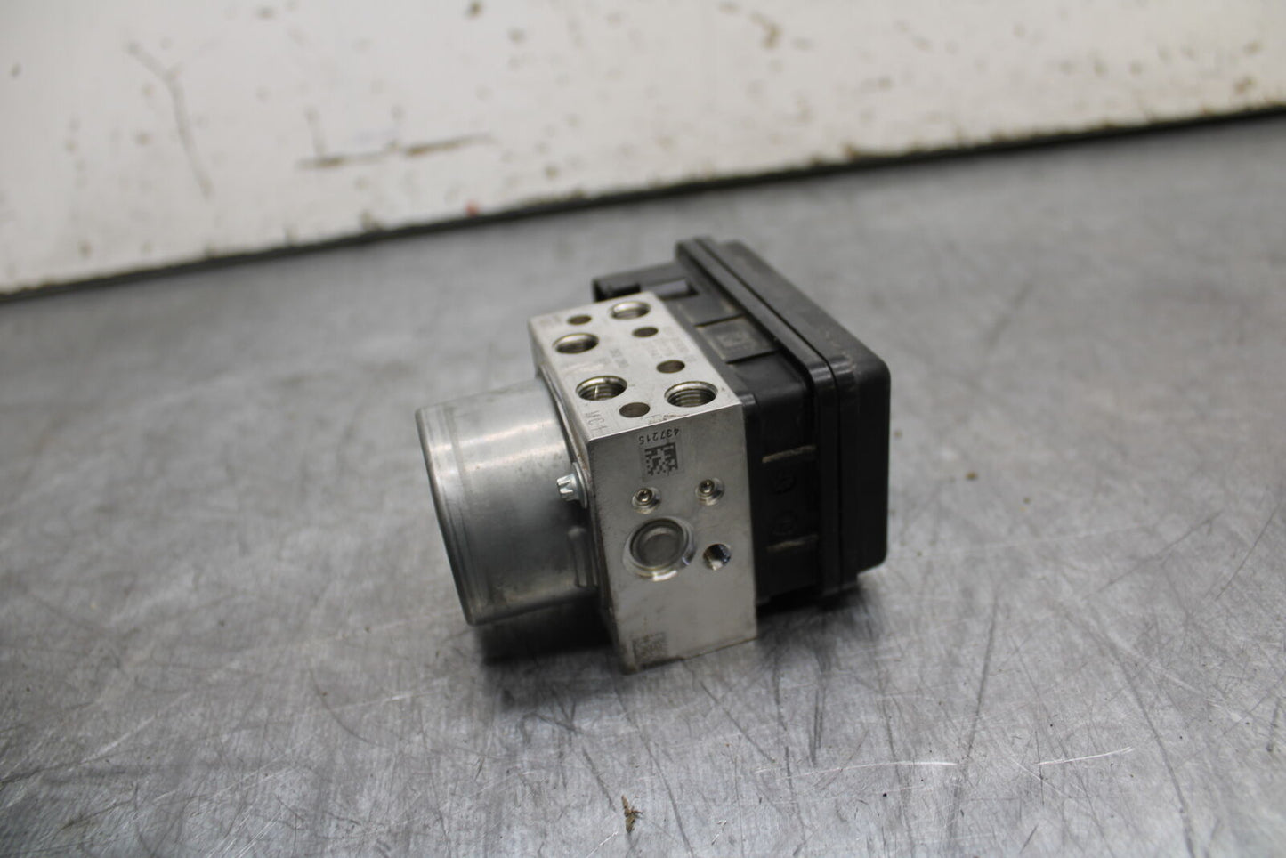 22-24 YAMAHA XSR900 ABS PUMP UNIT MODULE BB710