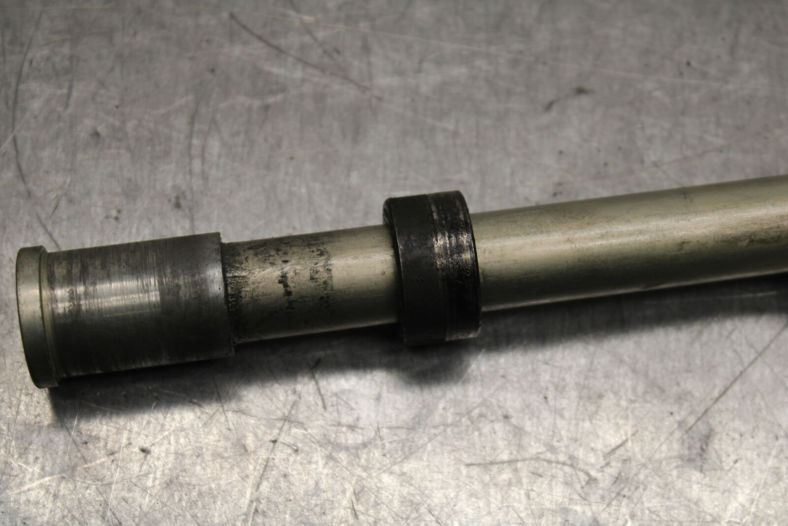 12-13 KAWASAKI Z1000 FRONT WHEEL RIM AXLE PIVOT BOLT BB743