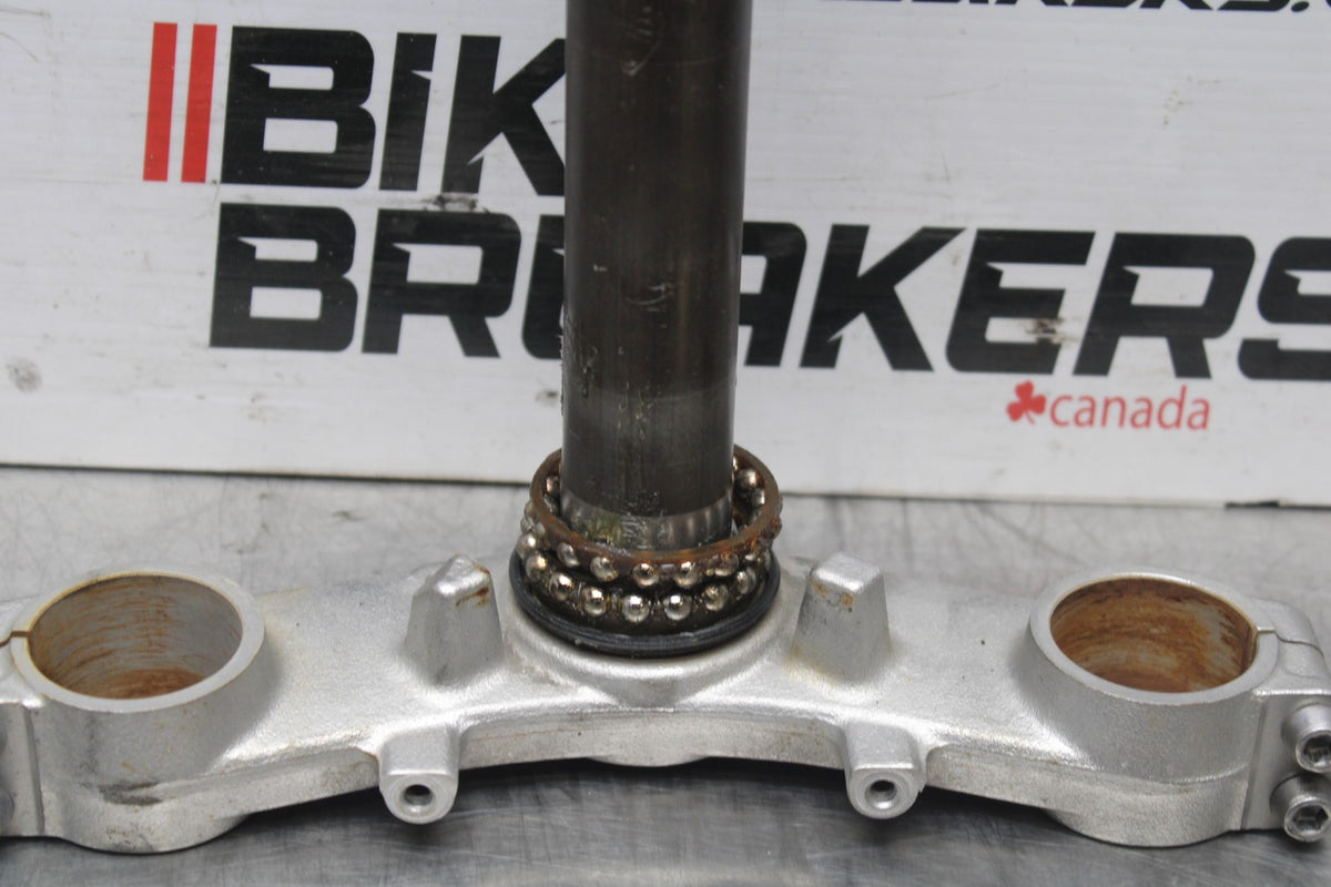 08 KAWASAKI NINJA 650 EX650 FRONT FORKS CLAMP LOWER TRIPLE TREE STEM BB797