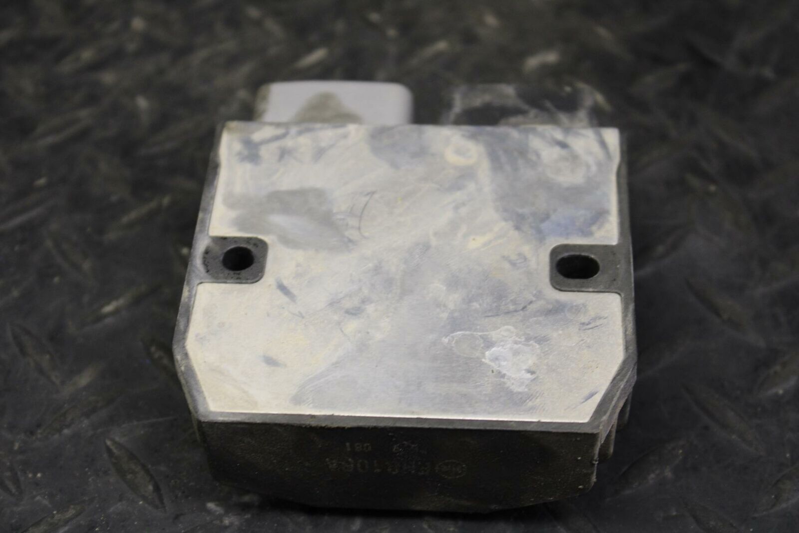 06-07 KAWASAKI NINJA ZX10R RECTIFIER VOLTAGE REGULATOR BB186