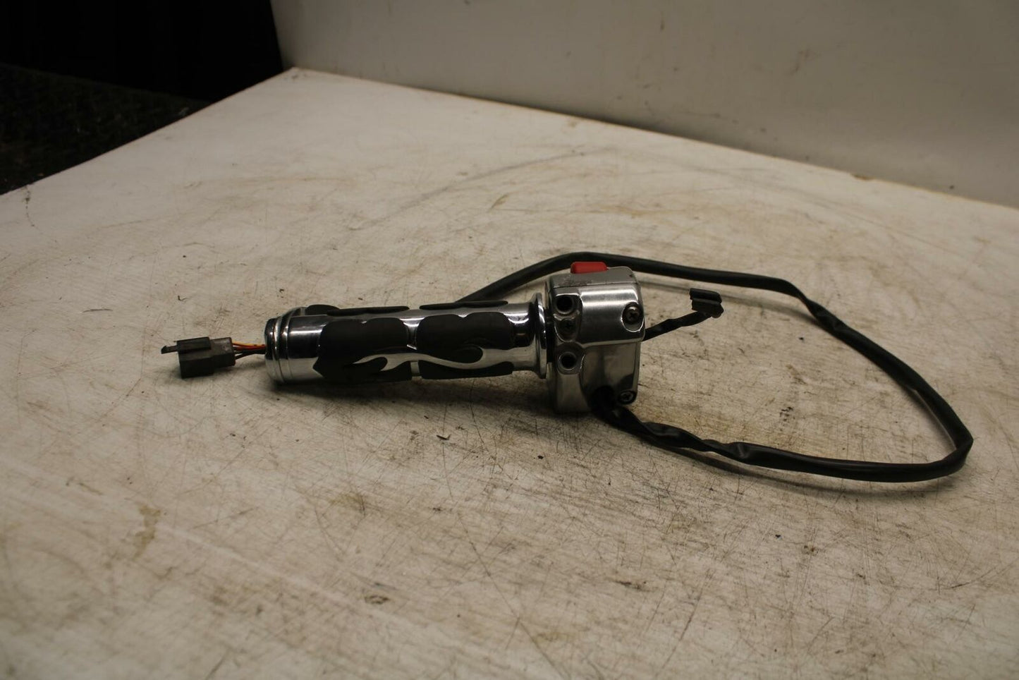 06-21 KAWASAKI VULCAN 900 RIGHT CLIP ON HANDLE KILL OFF START SWITCH BB363