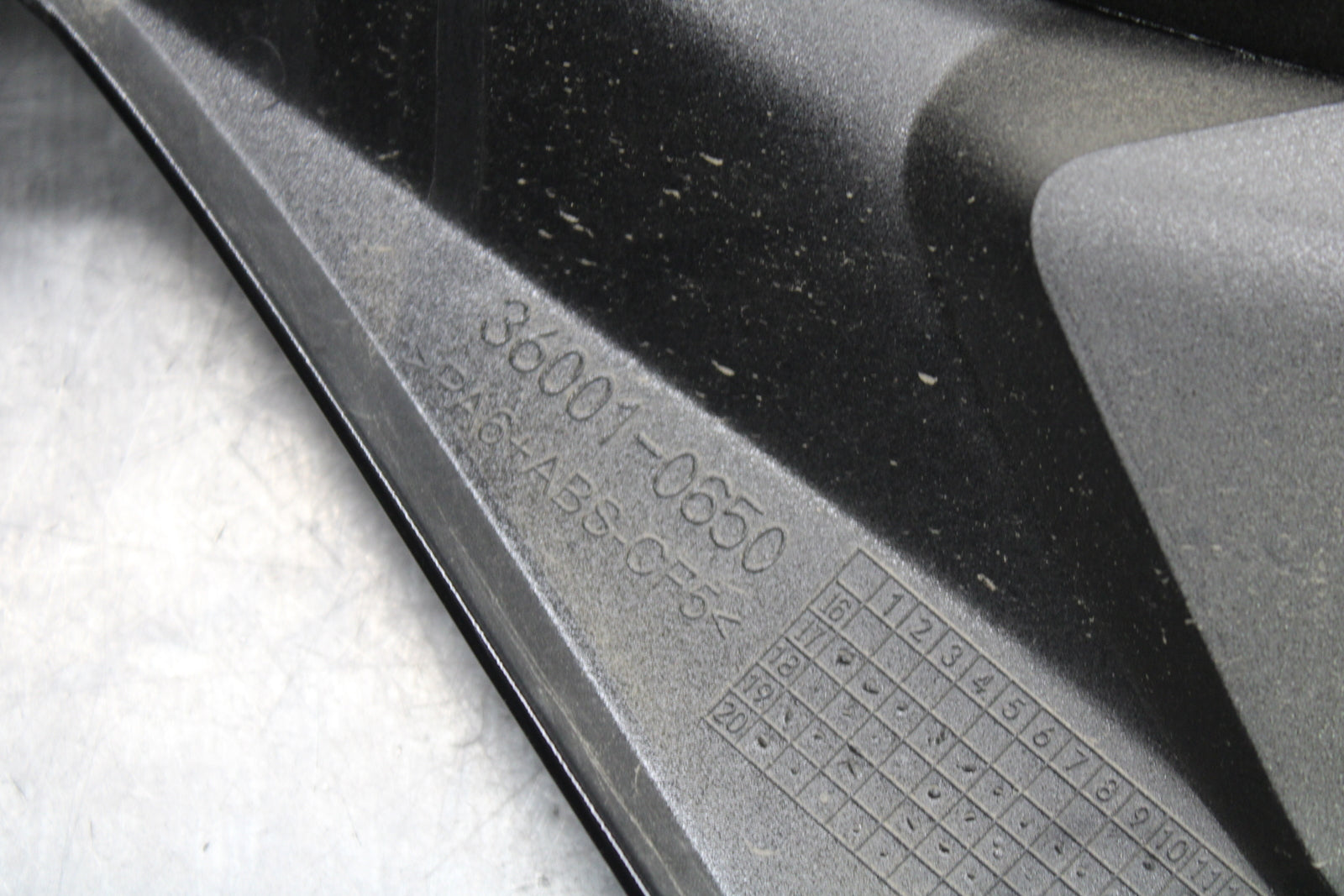 18-24 KAWASAKI NINJA 650 RIGHT LEFT GAS FUEL TANK PANELS COVERS TRIM SET  BB725