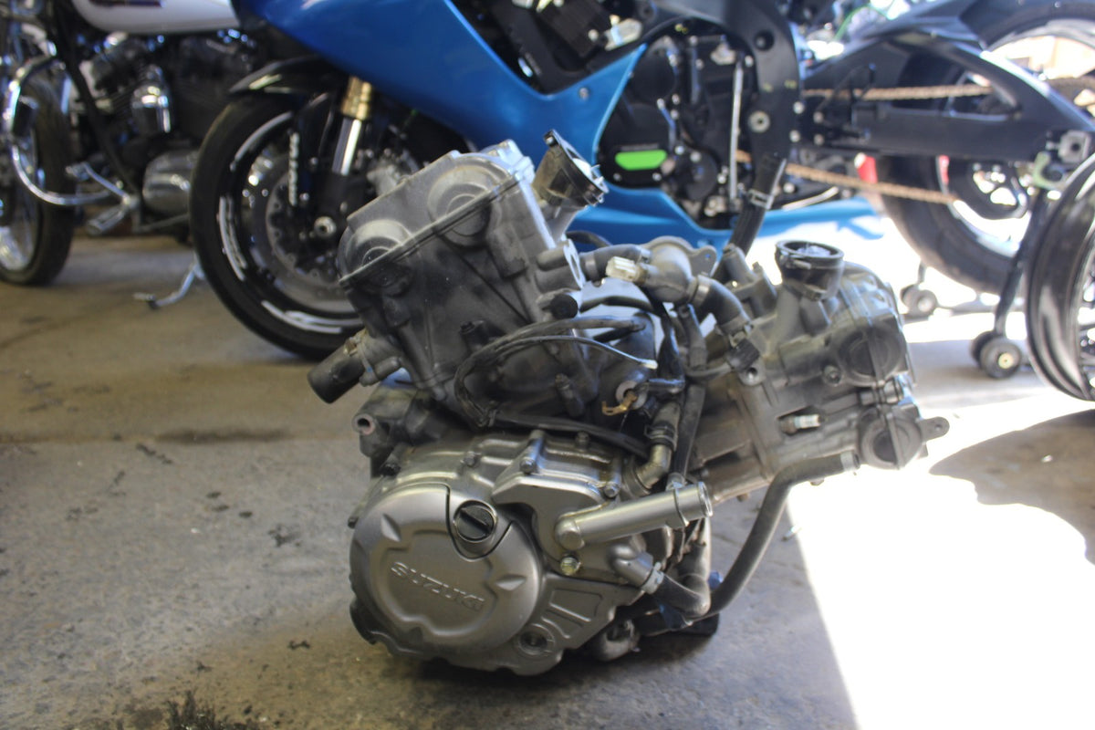 10 SUZUKI SV650 ENGINE MOTOR BB181