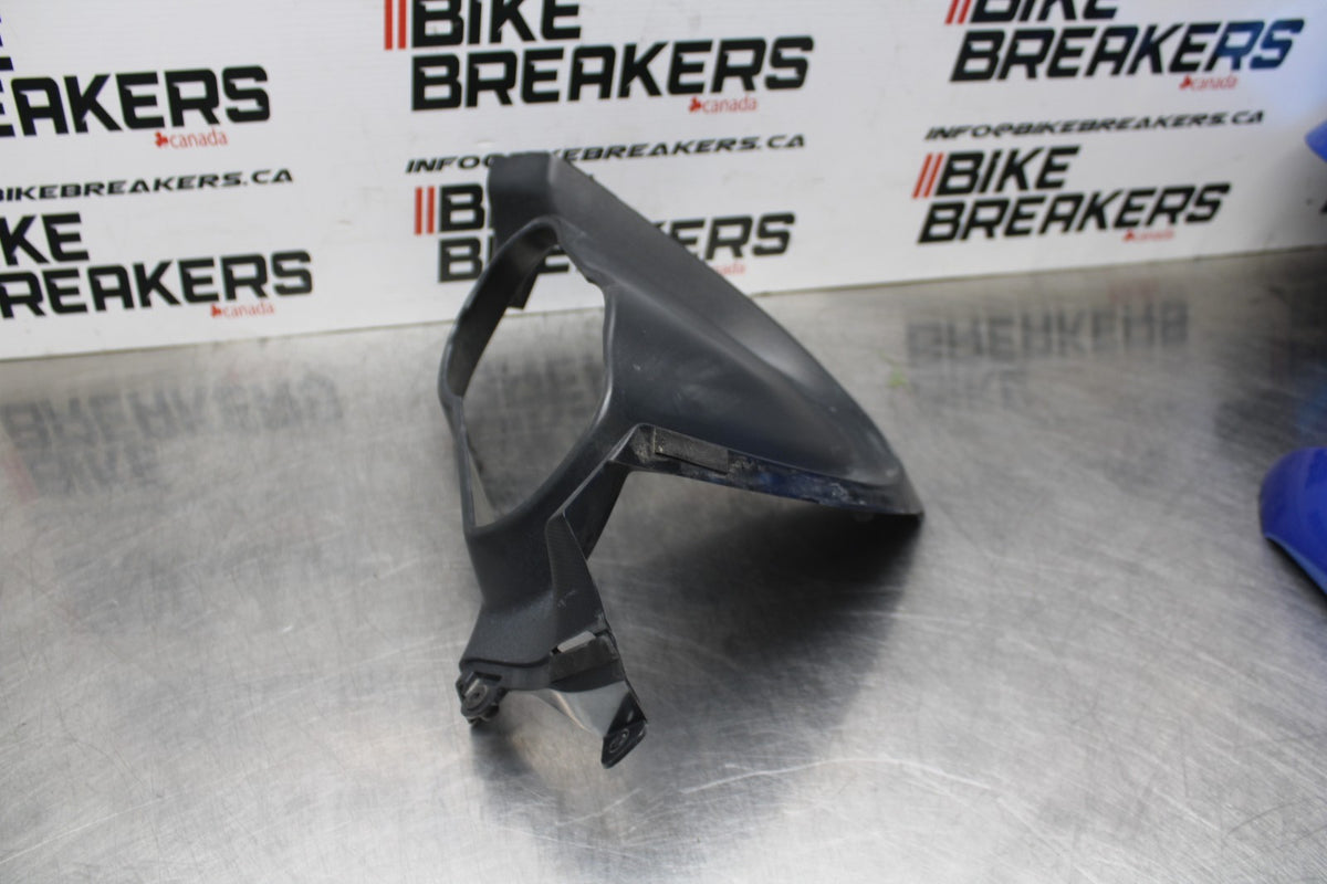 06 KAWASAKI NINJA 650 EX650 FRONT CENTER COWL FAIRING BB823
