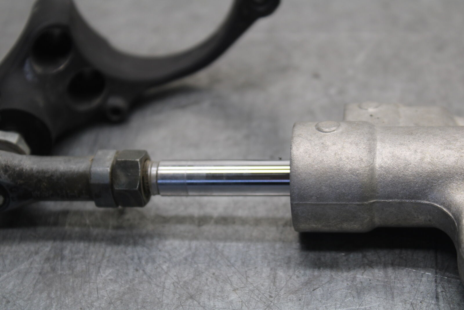 07-08 YAMAHA YZF R1 STEERING DAMPER STABILIZER BB675
