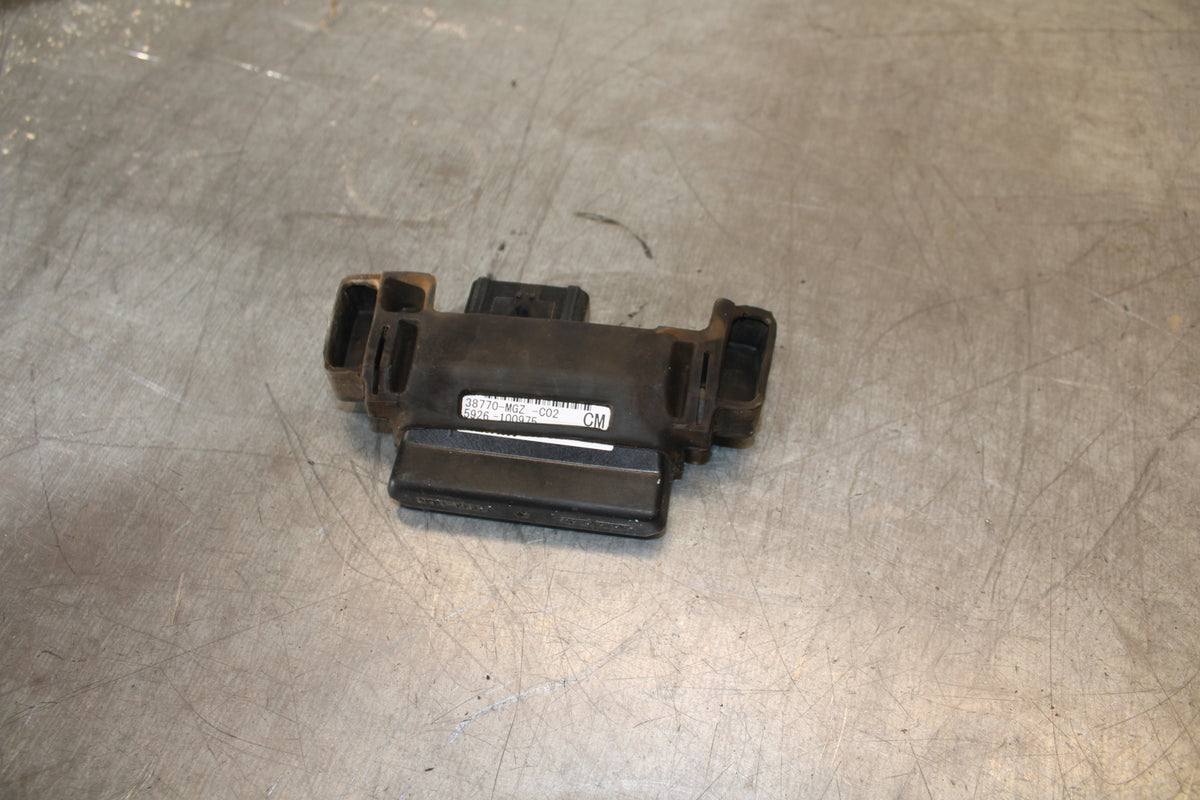 13-15 HONDA CBR500R ECU COMPUTER CONTROLLER UNIT BLACK BOX ECM CDI BB704