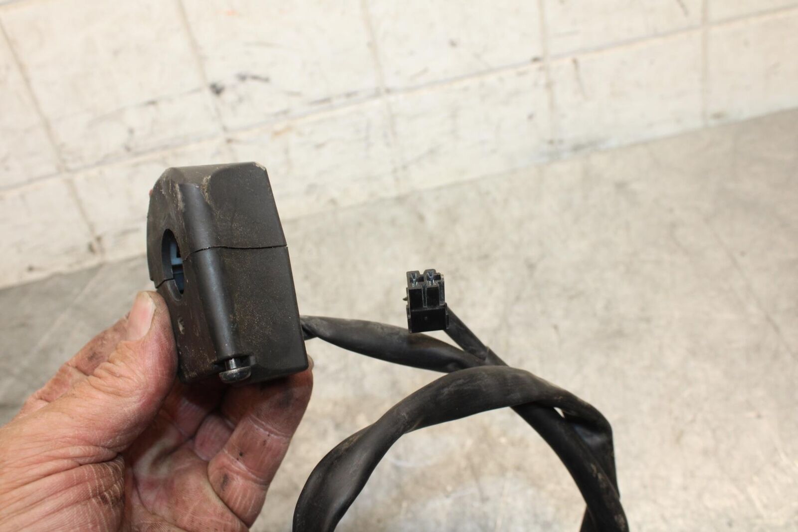 2009 Kawasaki Ninja ZX6R ZX600R RIGHT CLIP ON HANDLE KILL OFF START SWITCH BB538