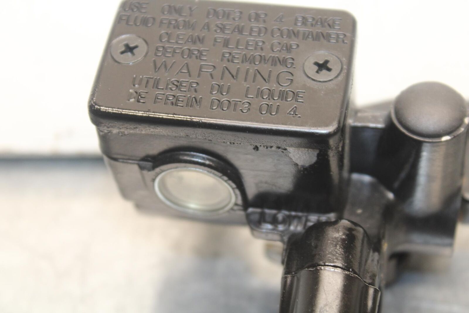 2009 Kawasaki Ninja EX250J FRONT BRAKE MASTER CYLINDER w/ LEVER 43015-0110 BB87