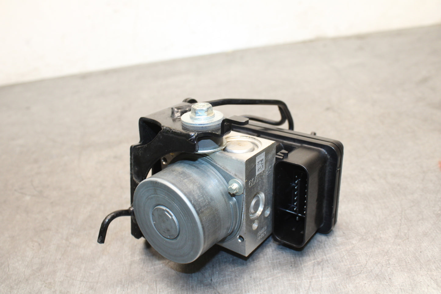 12-17 KAWASAKI NINJA 650 ABS PUMP UNIT MODULE BB129