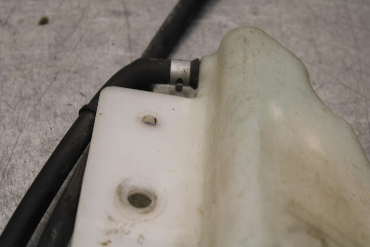 2011 Suzuki GSXR1000 COOLANT WATER TANK RESERVOIR BOTTLE 17910-47H00 BB96