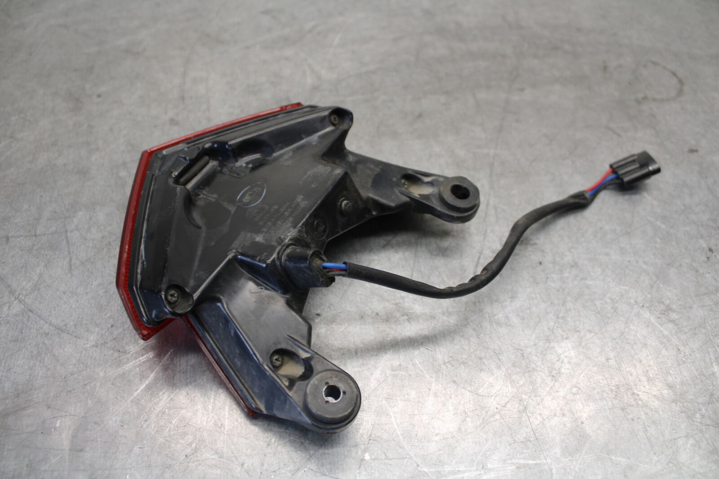 13-18 KAWASAKI NINJA ZX6R REAR TAIL TAILLIGHT BACK BRAKE LIGHT BB682