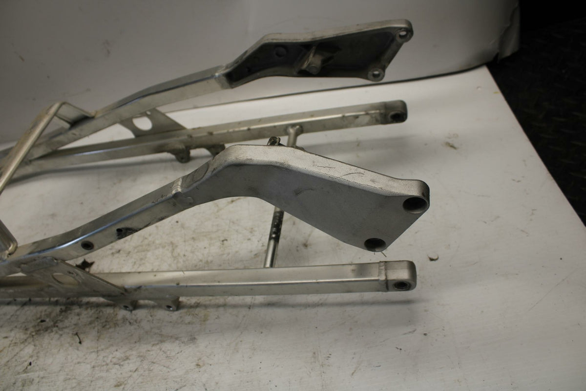 00-01 HONDA CBR929RR REAR SUBFRAME BACK SUB FRAME BB265