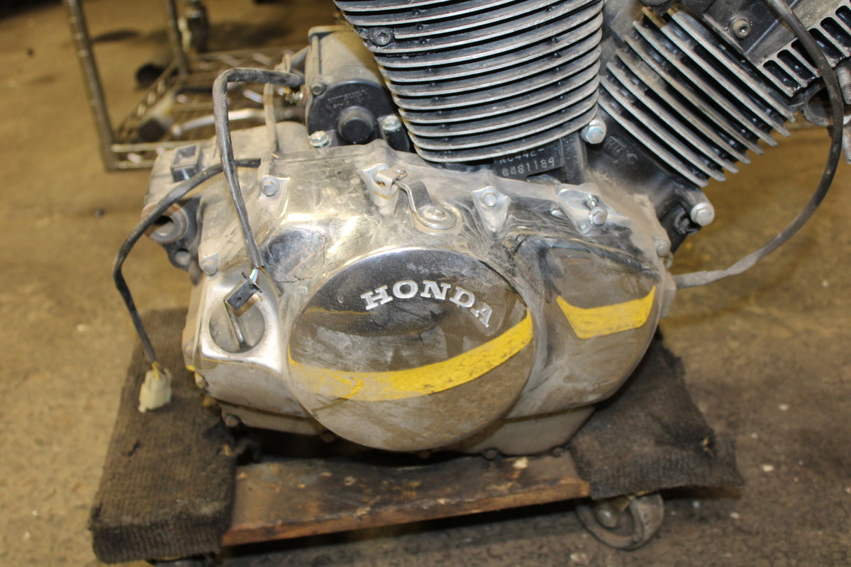 03-05 HONDA SHADOW CLASSIC 750 ENGINE MOTOR BB229