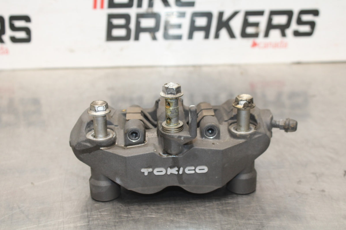 06-07 SUZUKI GSXR 600 RIGHT LEFT FRONT BRAKE CALIPER SET PAIR CALIPERS BB822