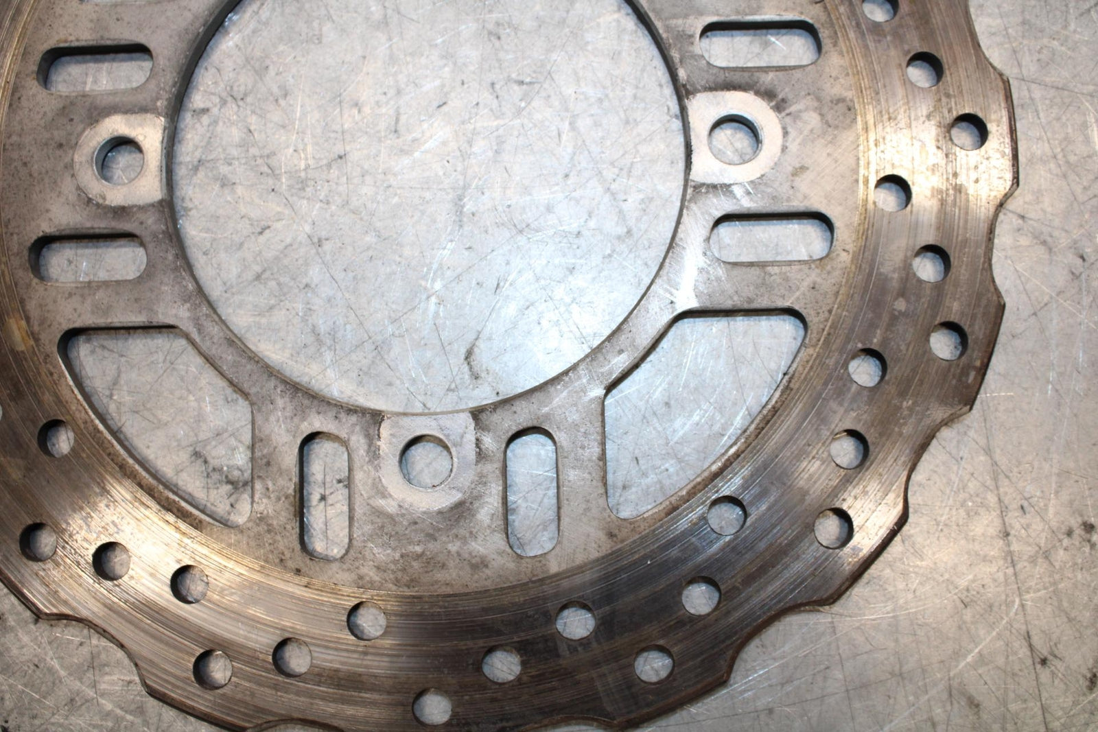 17 KAWASAKI Z900 ZR900 REAR ROTOR BACK BRAKE DISC ABS RING BB549