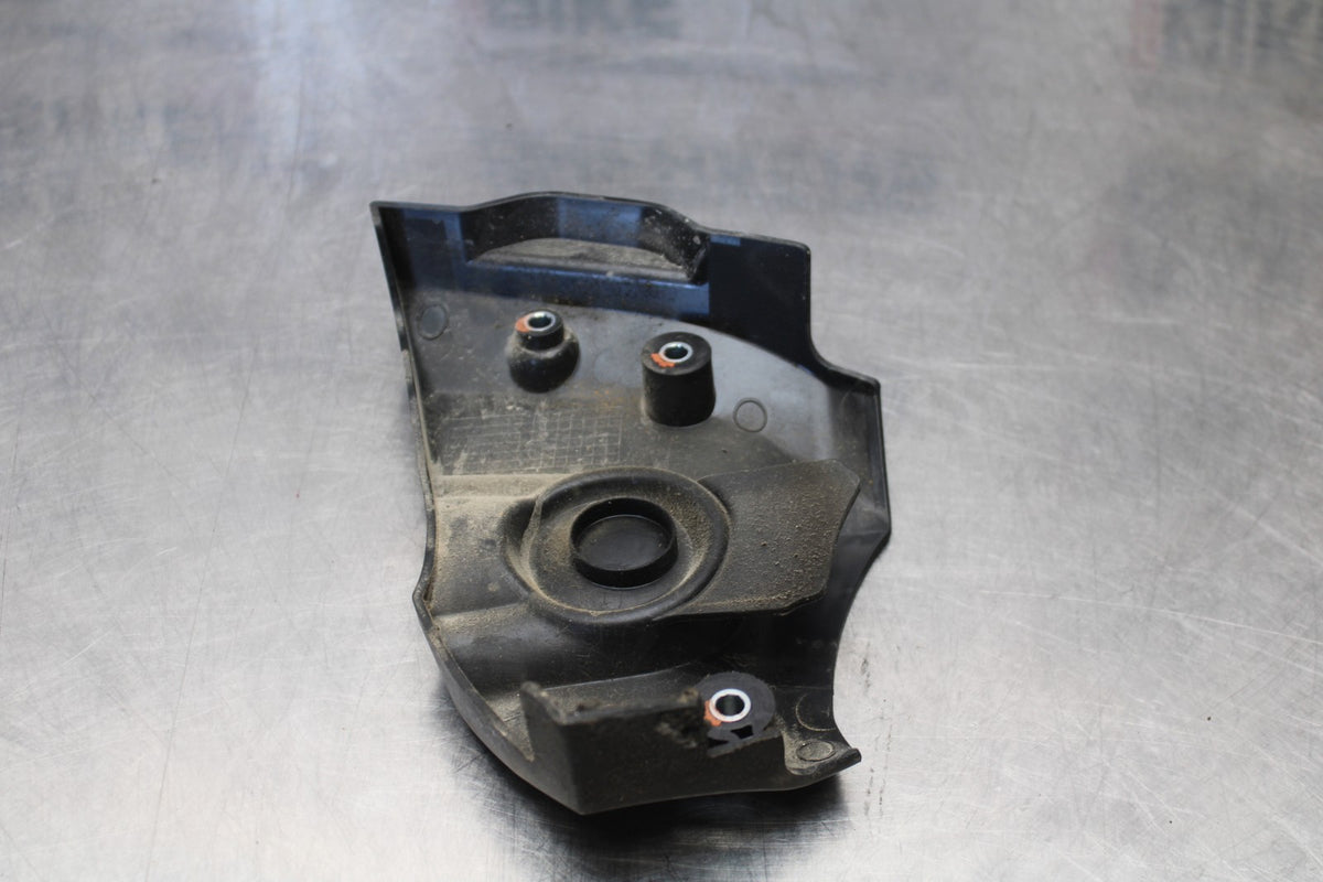 22-25 YAMAHA YZF R7 ENGINE SPROCKET COVER BB182