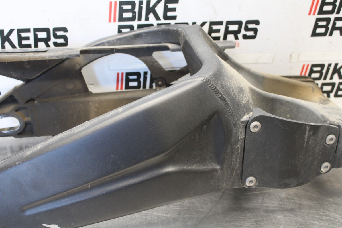 07-08 KAWASAKI NINJA ZX6R REAR SWINGARM BACK SUSPENSION SWING ARM BB937