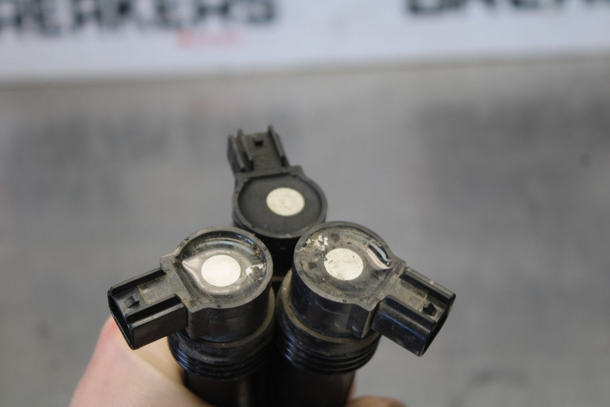 20 TRIUMPH STREET TRIPLE 765 IGNITION COILS COIL SPARK PLUG CAPS BB864